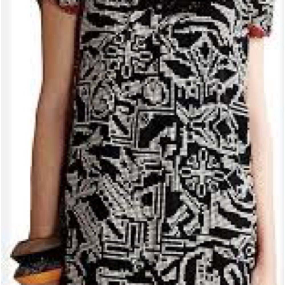 Floreat Black and White Midi Dress